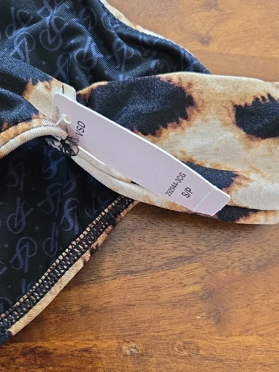 NWT Victoria's Secret Black And Brown Leopard Print Bikini Bottom Size Small - Picture 3 of 8